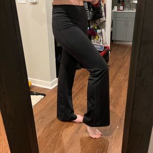 PINK Active Flared Yoga Pants